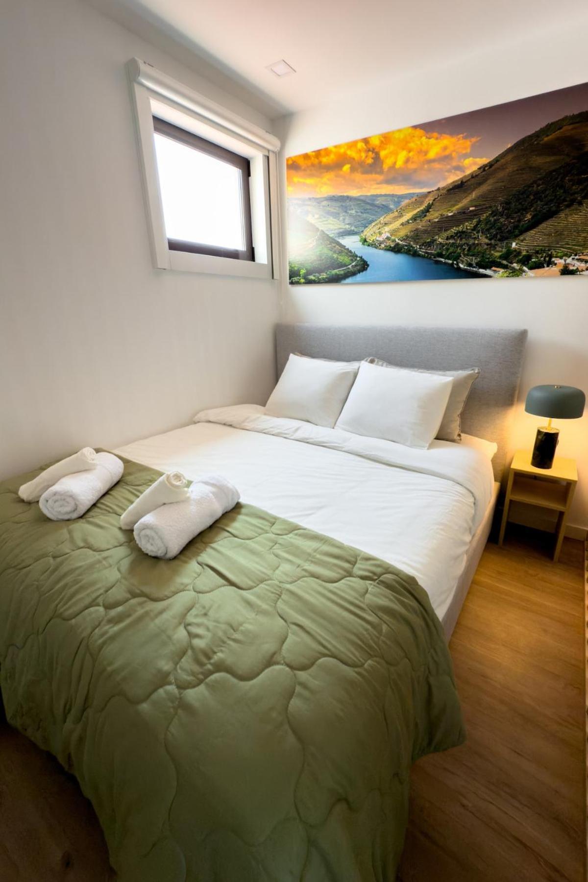 Lighthouse By Mymoradia I Vue & Elegance A * Porto